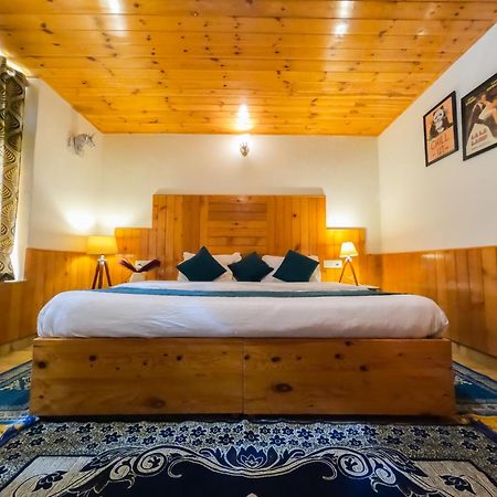 Cascade Mountain Retreat Manali Bed & Breakfast Bagian luar foto