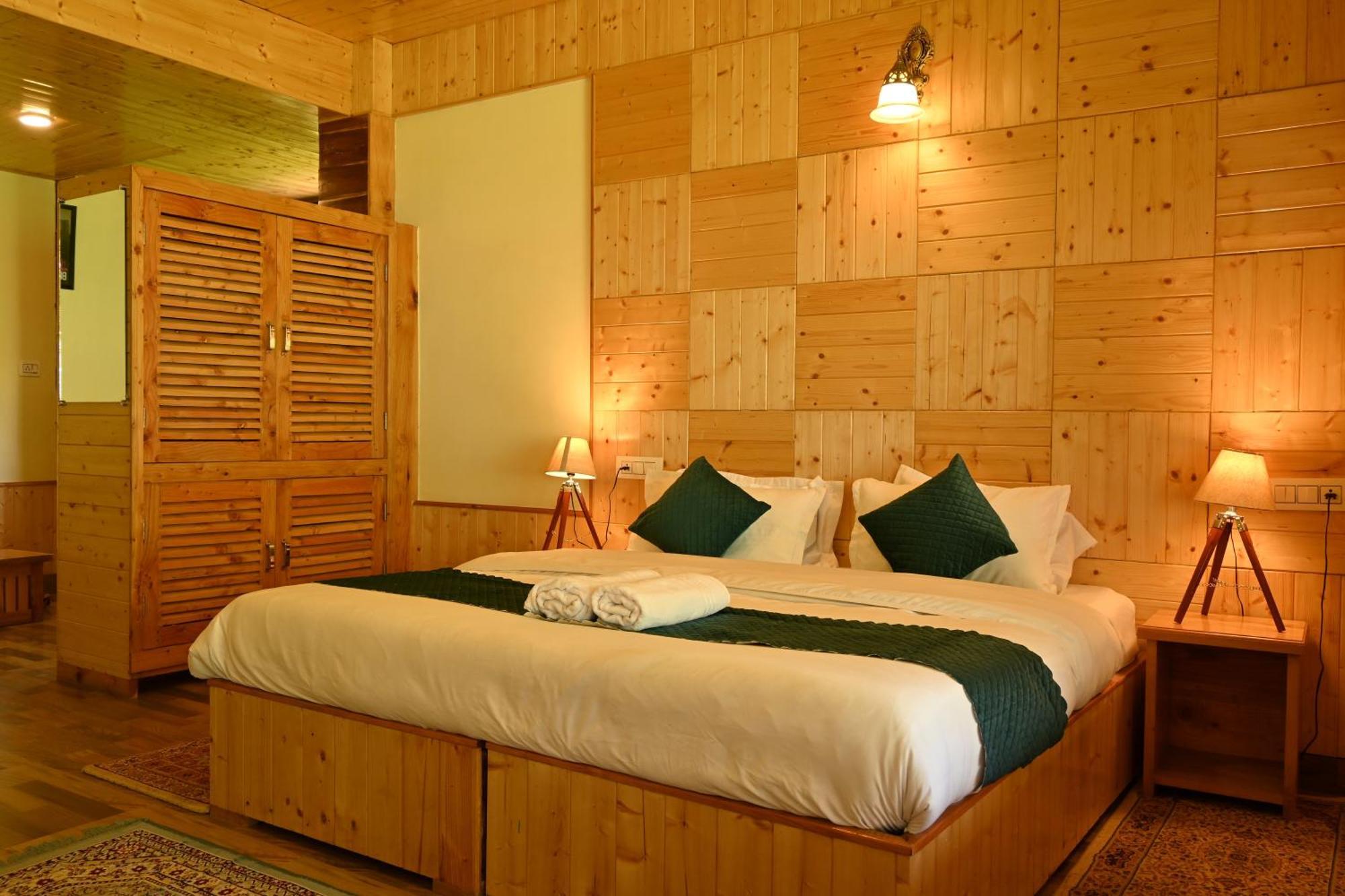 Cascade Mountain Retreat Manali Bed & Breakfast Bagian luar foto