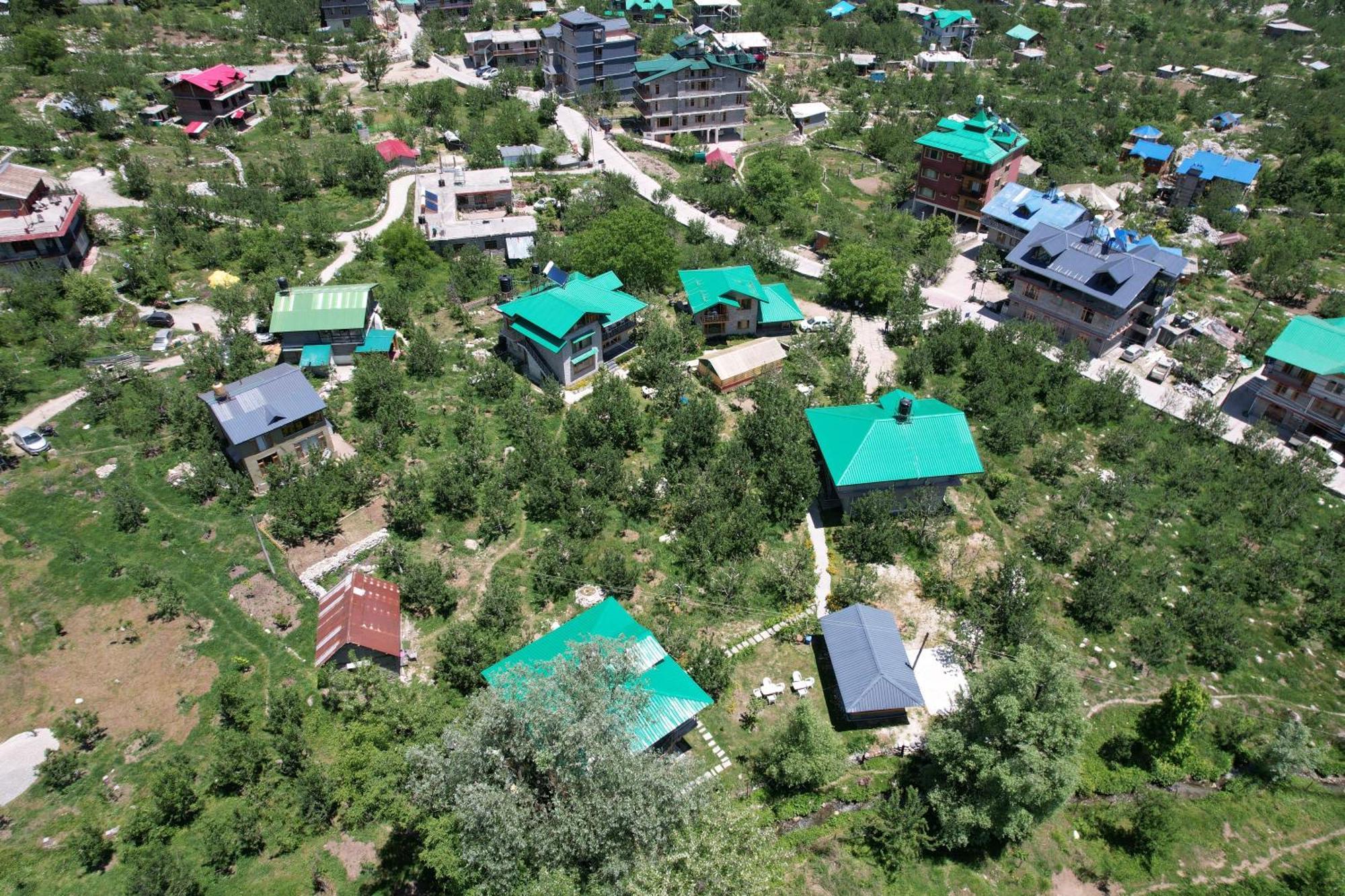Cascade Mountain Retreat Manali Bed & Breakfast Bagian luar foto