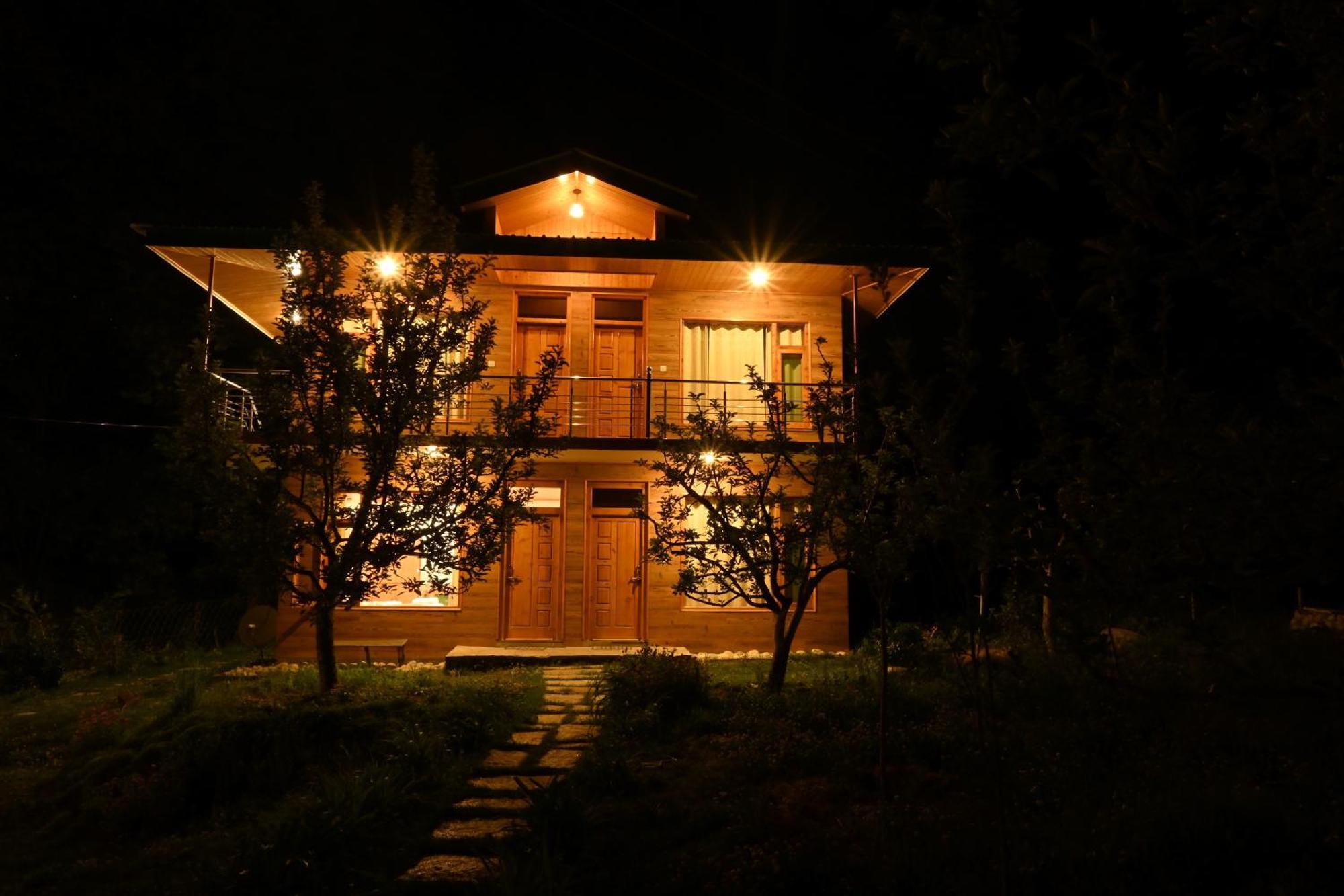 Cascade Mountain Retreat Manali Bed & Breakfast Bagian luar foto