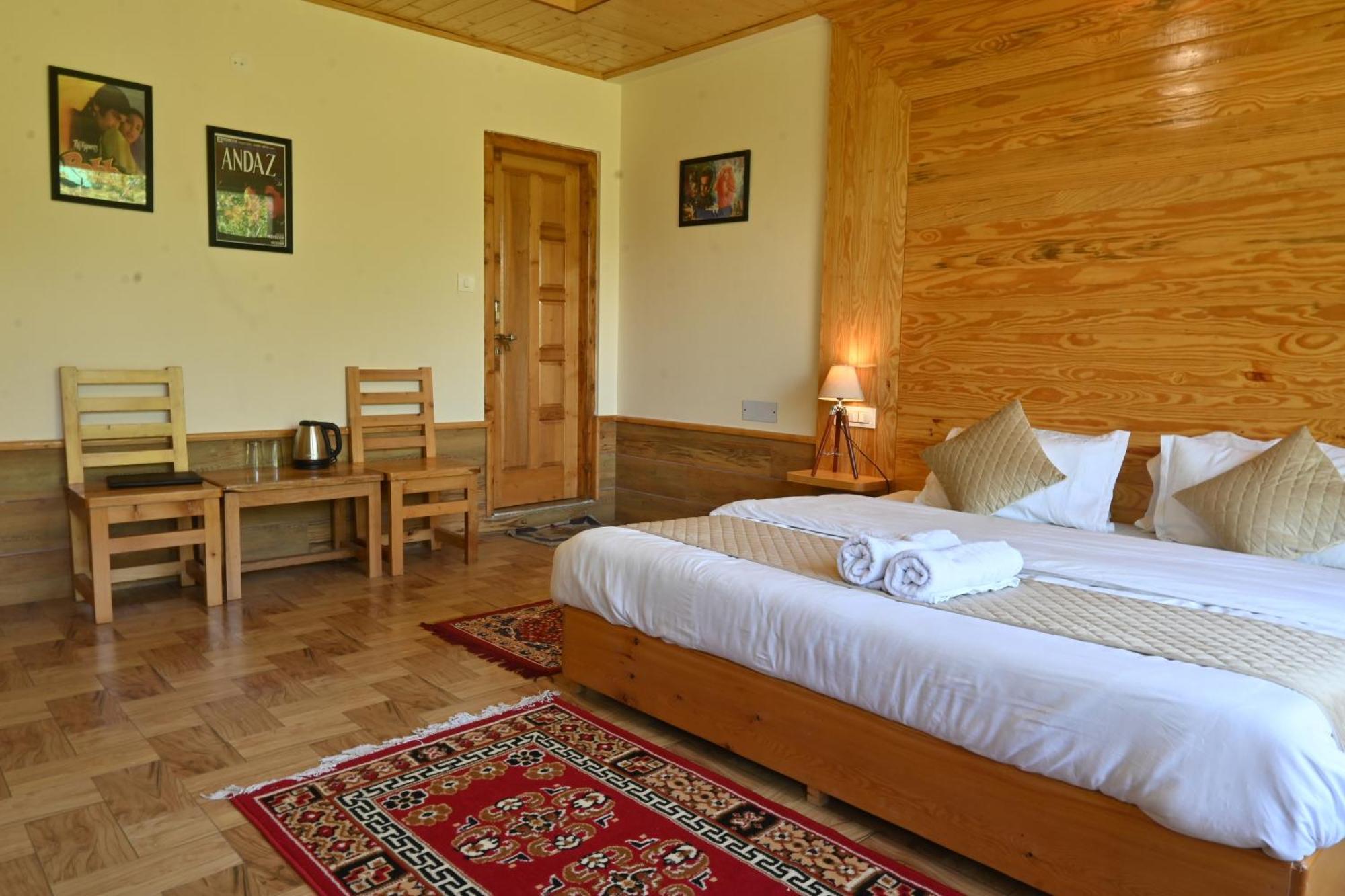 Cascade Mountain Retreat Manali Bed & Breakfast Bagian luar foto