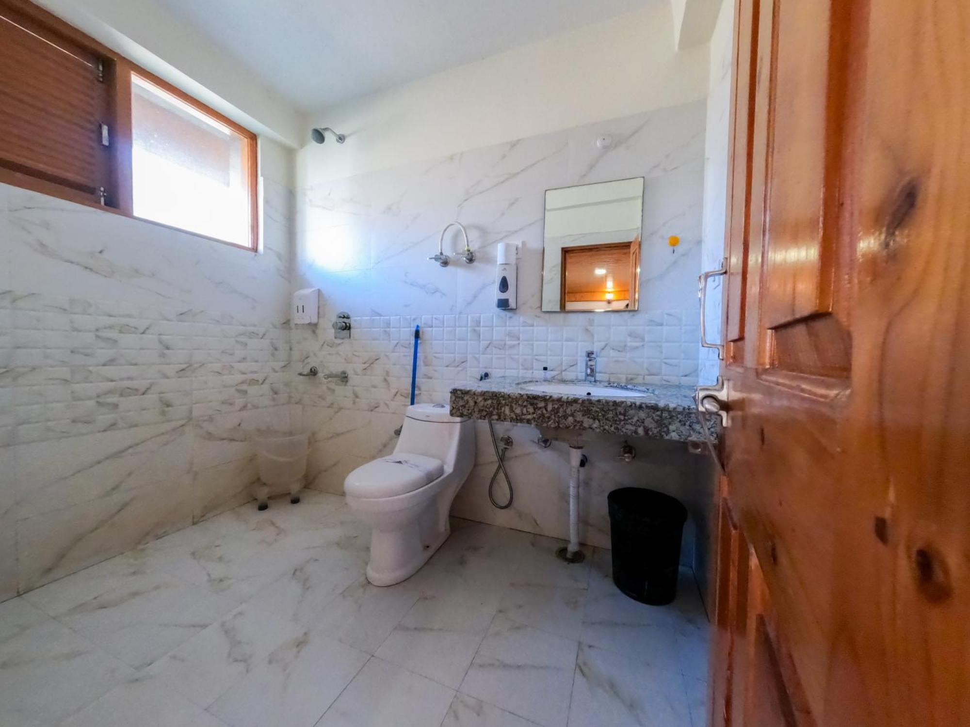 Cascade Mountain Retreat Manali Bed & Breakfast Bagian luar foto